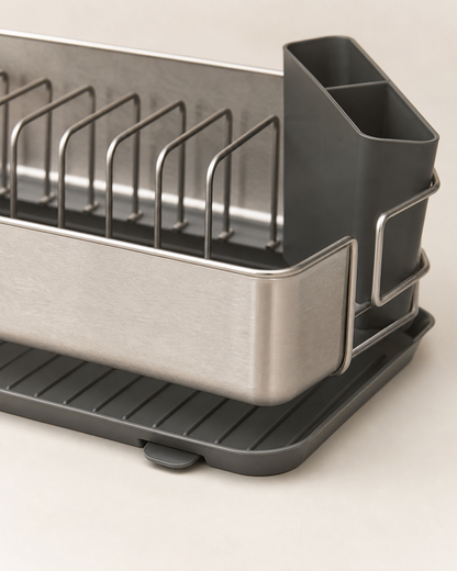 Cove Dish Caddy — detail view